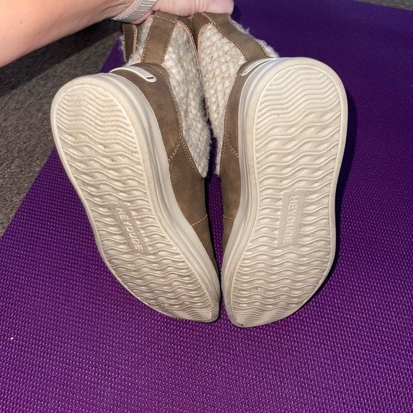 Hey dude boots women’s size 7 - Picture 4 of 5